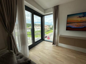 Apartment by expert Ado